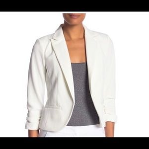 Amanda and Chelsea White Knit Blazer Jacket